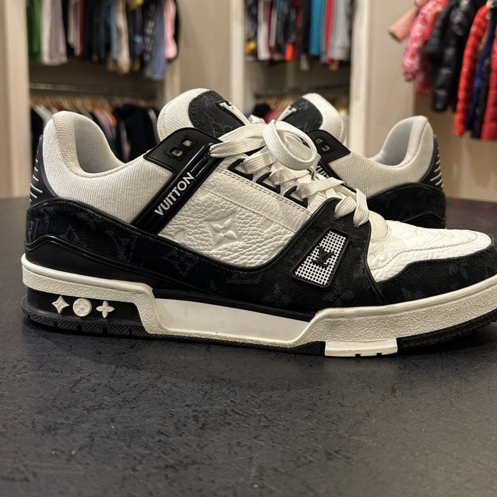 Louis Vuitton Men's Black and White Athletic Shoes